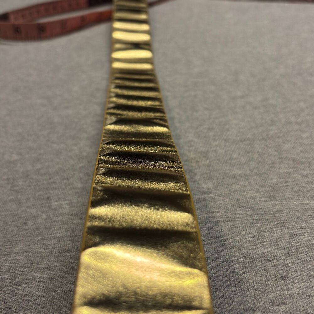 NWT Gold Textured Ruffled Belt 2XL - Picture 3 of 10